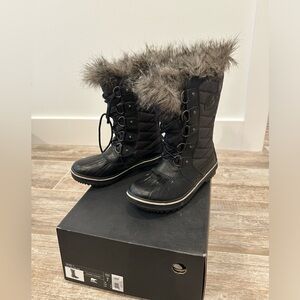 Sorel Tofino waterproof boots
